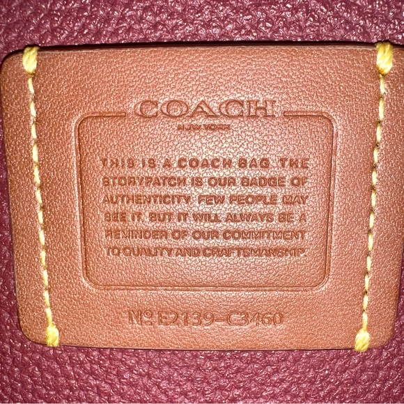 COACH Tyler Carryall 28 pink leather tote bag gold hardware - Picture 5 of 14